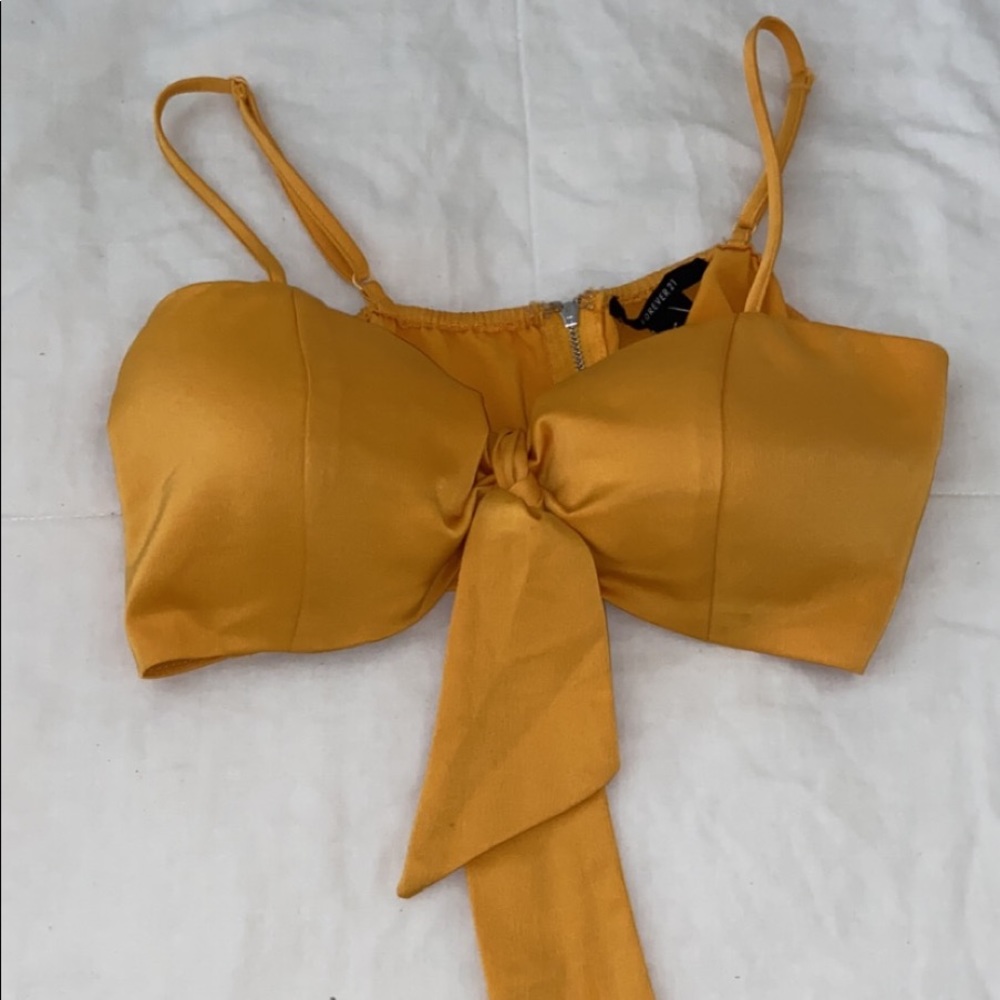 Bow tie crop top